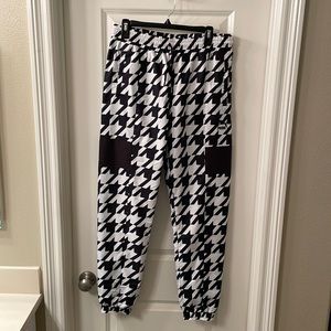 Men’s Puma athletic pants, houndstooth print